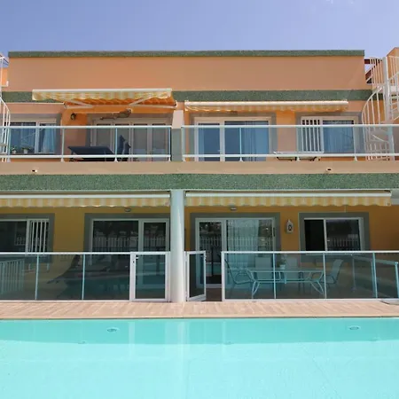 Apartment Golden Mogan *